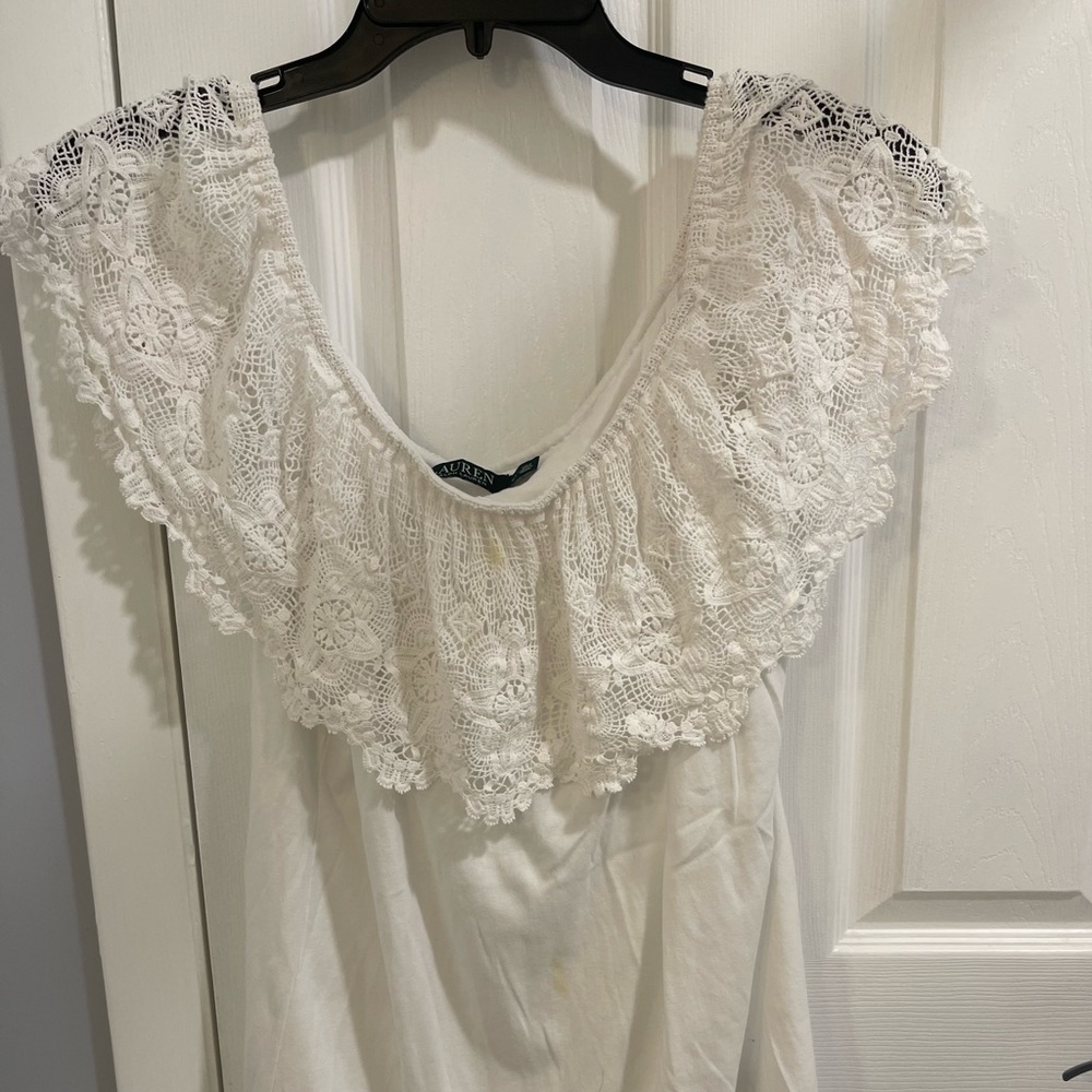 Woman’s white top